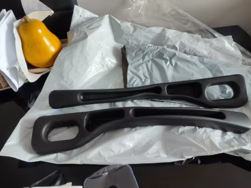 Black gap filler unboxed